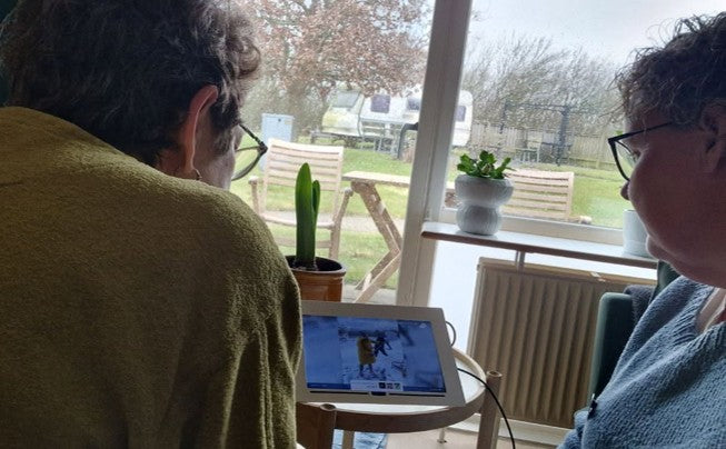 Fotoalbummet vækkes til live hos beboere i plejeboliger
